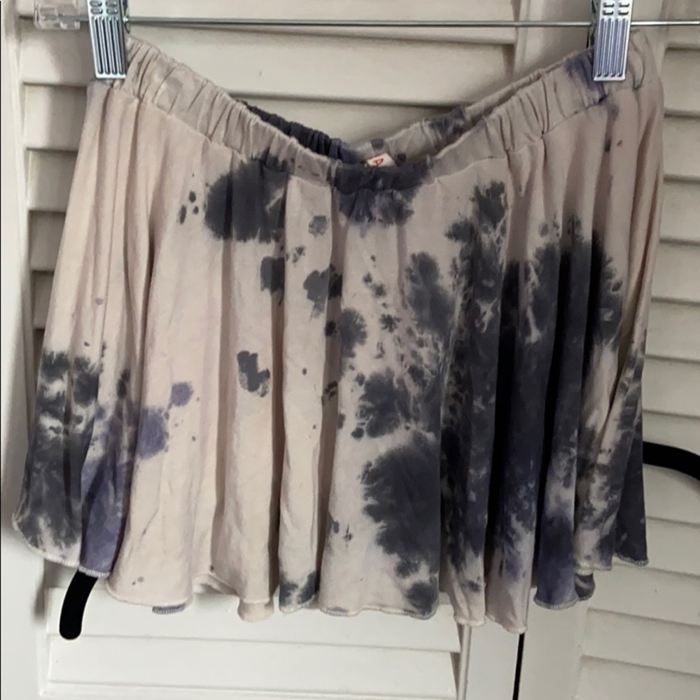 Tie dye flowy mini skirt